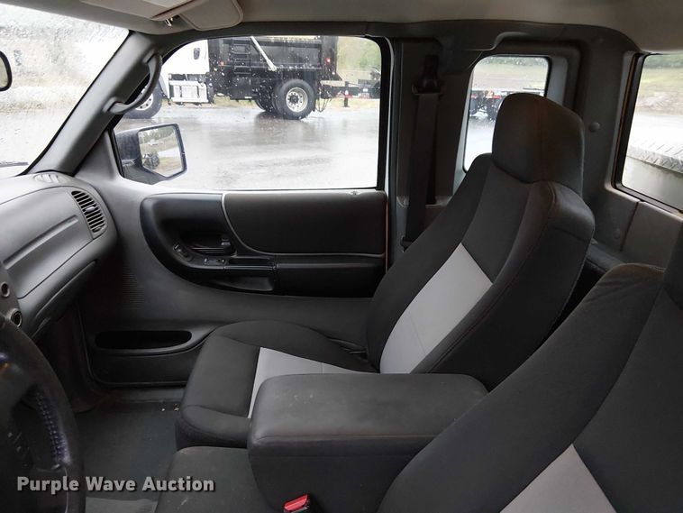 image for item FB4480 2007 Ford Ranger SuperCab pickup truck