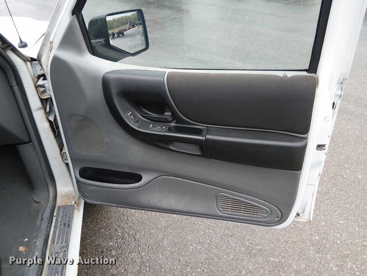 image for item FB4480 2007 Ford Ranger SuperCab pickup truck