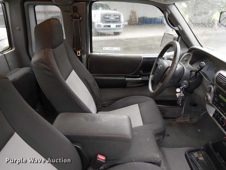 image for item FB4480 2007 Ford Ranger SuperCab pickup truck