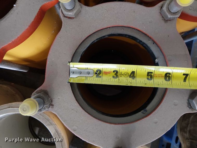 image for item FB4486 Pipe couplers