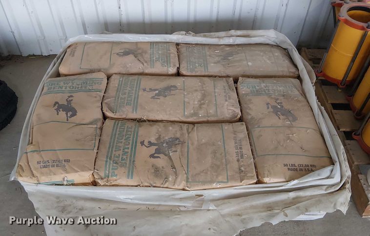 image for item FB4487 (12) Pure Wyoming bentonite