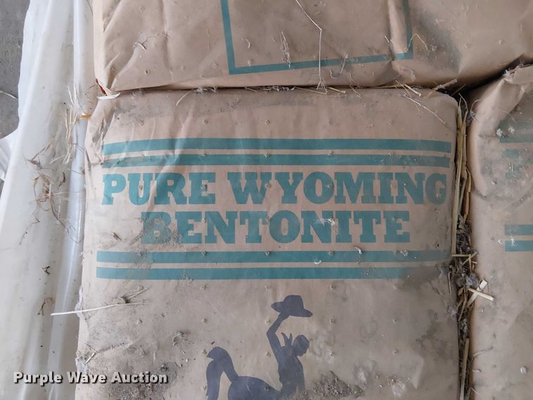 image for item FB4487 (12) Pure Wyoming bentonite
