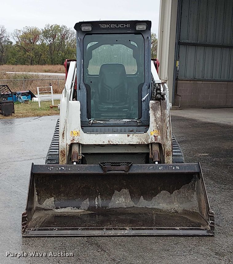MINI CARGADOR SOBRE ORUGAS 2011 TAKEUCHI TL240
