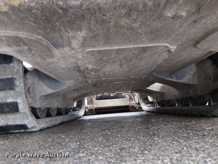 image for item FB4488 2011 Takeuchi TL240 tracked skid steer loader