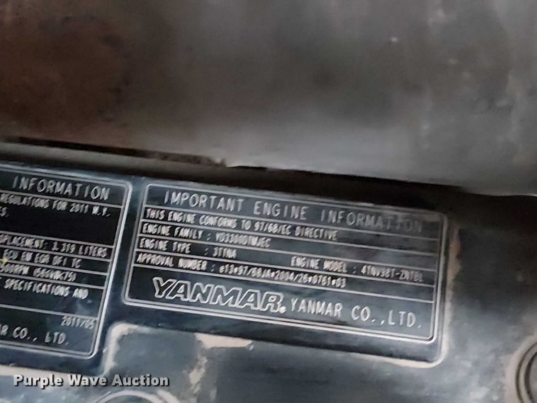 image for item FB4488 2011 Takeuchi TL240 tracked skid steer loader