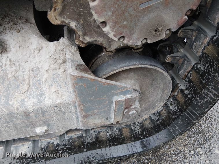 image for item FB4488 2011 Takeuchi TL240 tracked skid steer loader