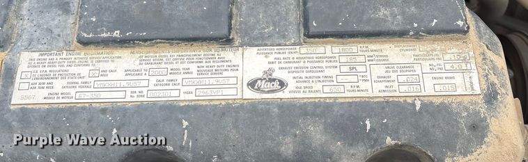 image for item FI0019 2001 Mack RD dump truck