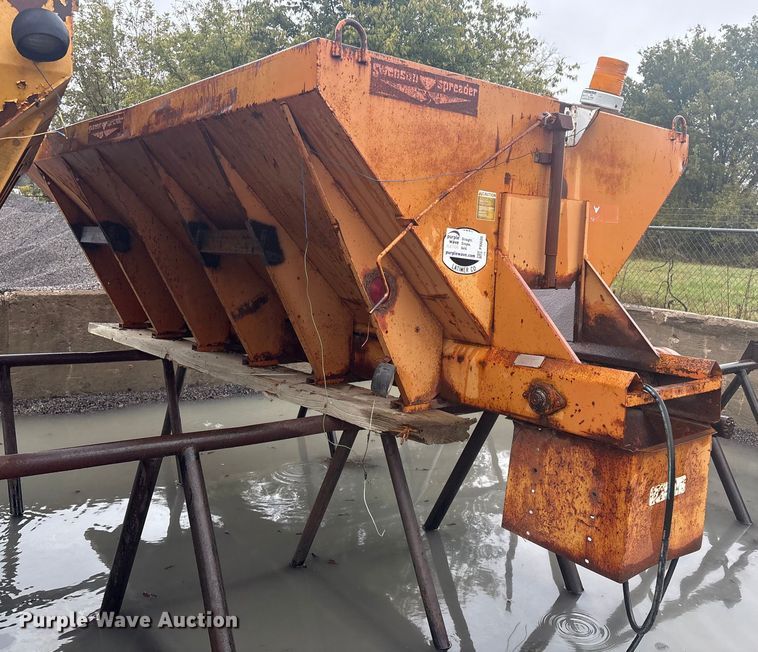 image for item FI0020 Swenson spreader