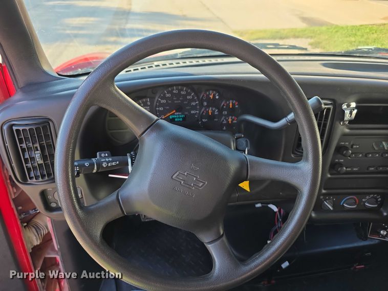 image for item FI0513 2007 Chevrolet C4500 rescue vehicle