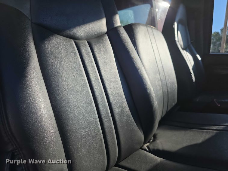 image for item FI0513 2007 Chevrolet C4500 rescue vehicle