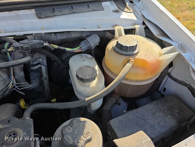 image for item FI0558 2015 Rockport Ford E350 Super Duty box truck