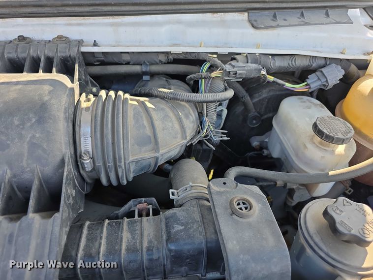 image for item FI0558 2015 Rockport Ford E350 Super Duty box truck