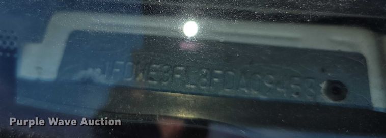 image for item FI0558 2015 Rockport Ford E350 Super Duty box truck