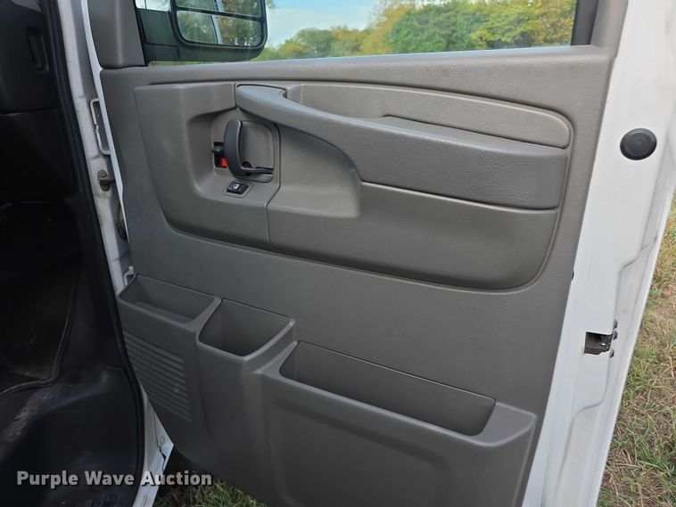 image for item FI0559 2008 Chevrolet Express G2500 van