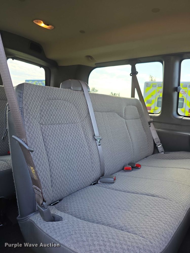 image for item FI0559 2008 Chevrolet Express G2500 van