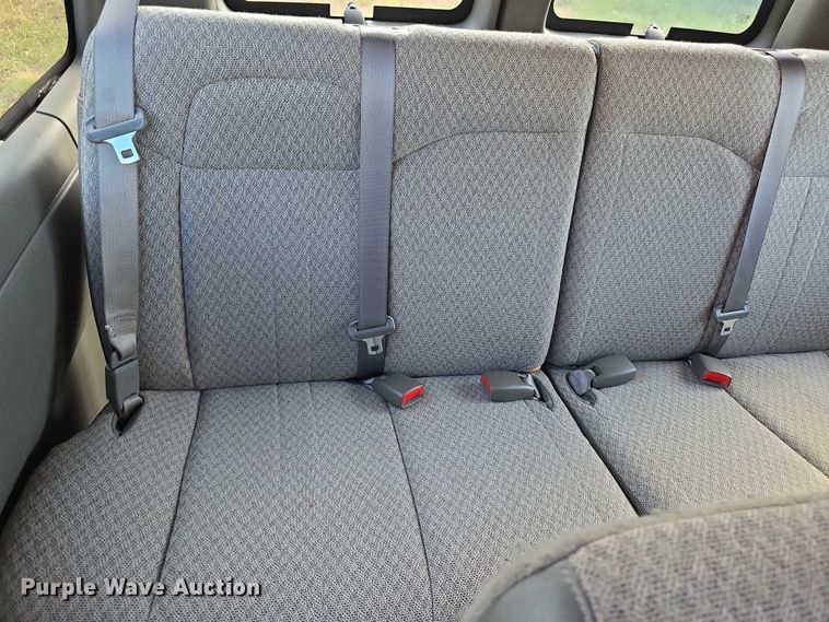 image for item FI0559 2008 Chevrolet Express G2500 van