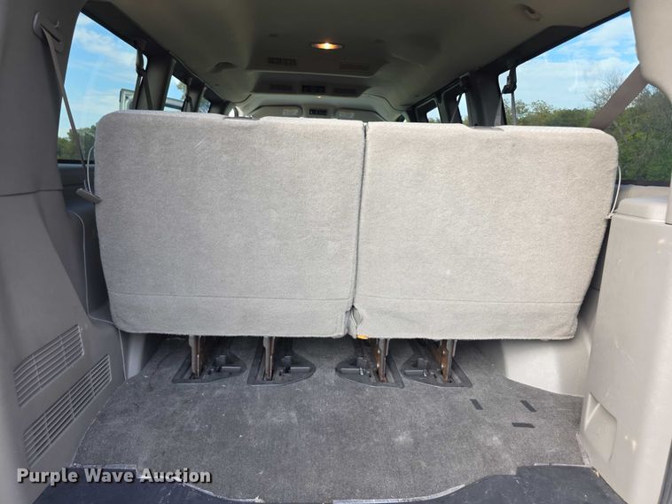 image for item FI0559 2008 Chevrolet Express G2500 van