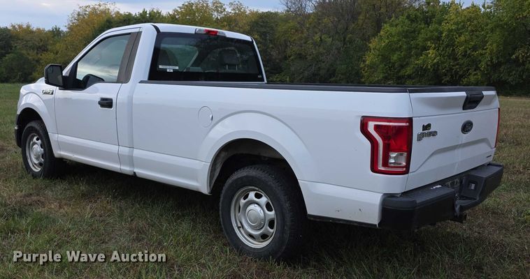 image for item FI0560 2015 Ford F150 XL pickup truck