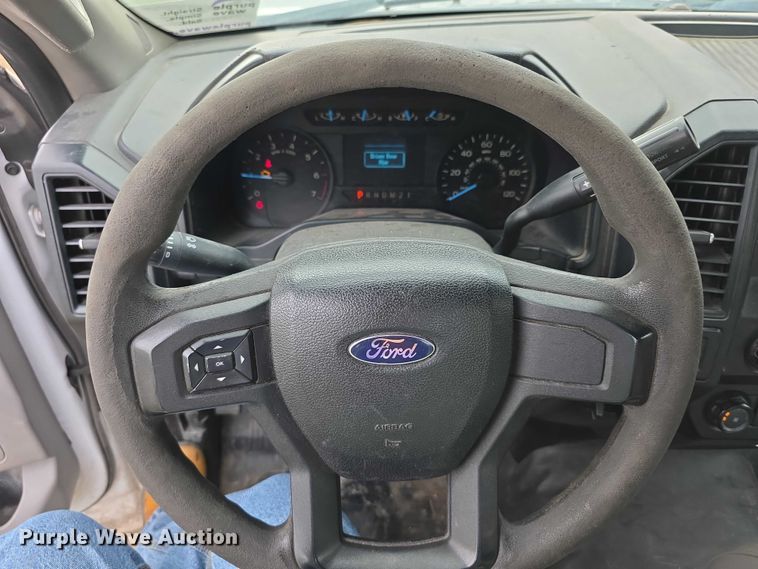 image for item FI0560 2015 Ford F150 XL pickup truck