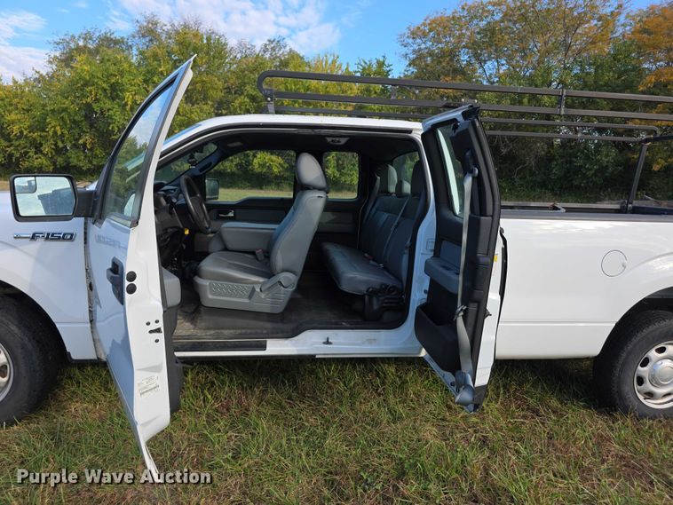 image for item FI0561 2014 Ford F150 SuperCab pickup truck