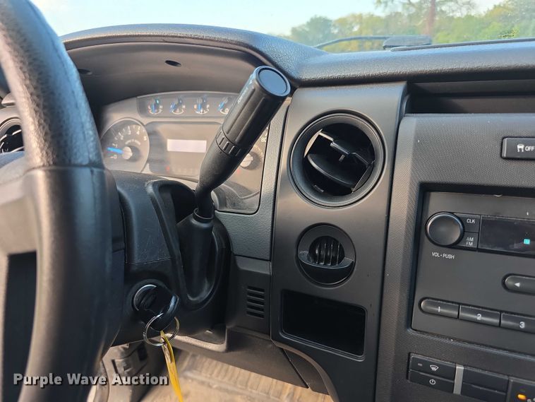 image for item FI0561 2014 Ford F150 SuperCab pickup truck