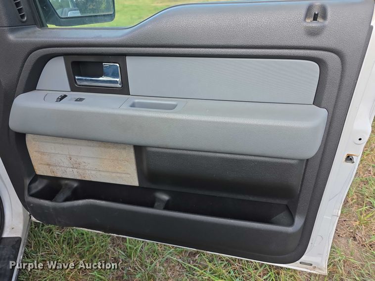 image for item FI0561 2014 Ford F150 SuperCab pickup truck