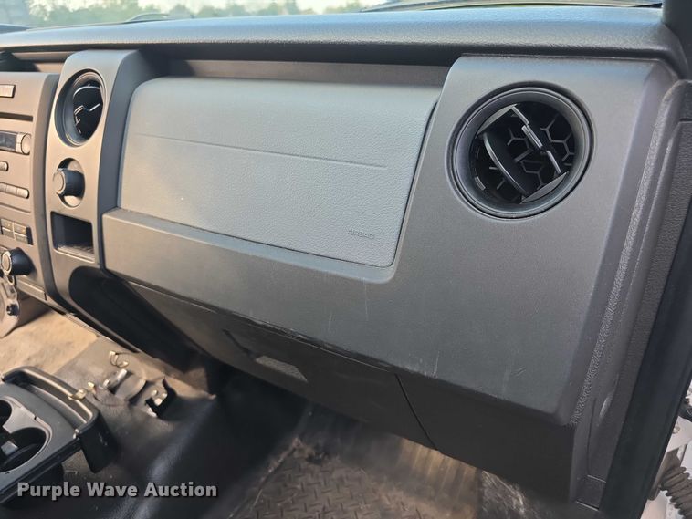 image for item FI0561 2014 Ford F150 SuperCab pickup truck