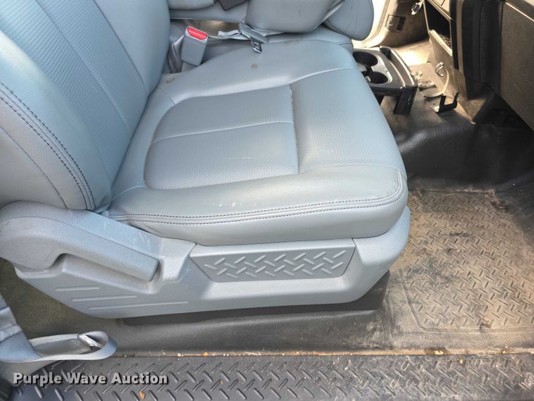 image for item FI0561 2014 Ford F150 SuperCab pickup truck