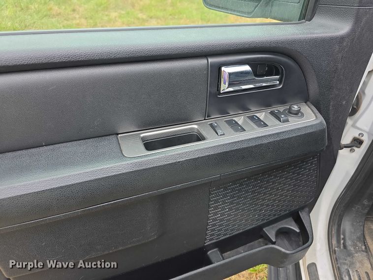 image for item FI0562 2016 Ford Expedition  SUV