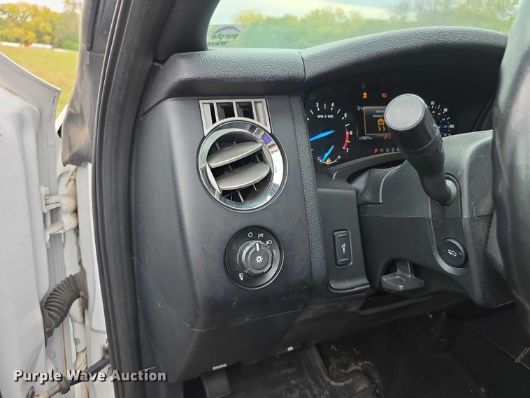 image for item FI0562 2016 Ford Expedition  SUV