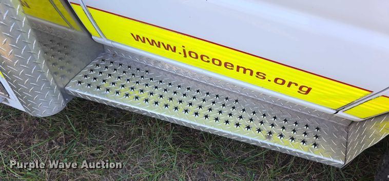 image for item FI0565 2015 Ford E450 ambulance