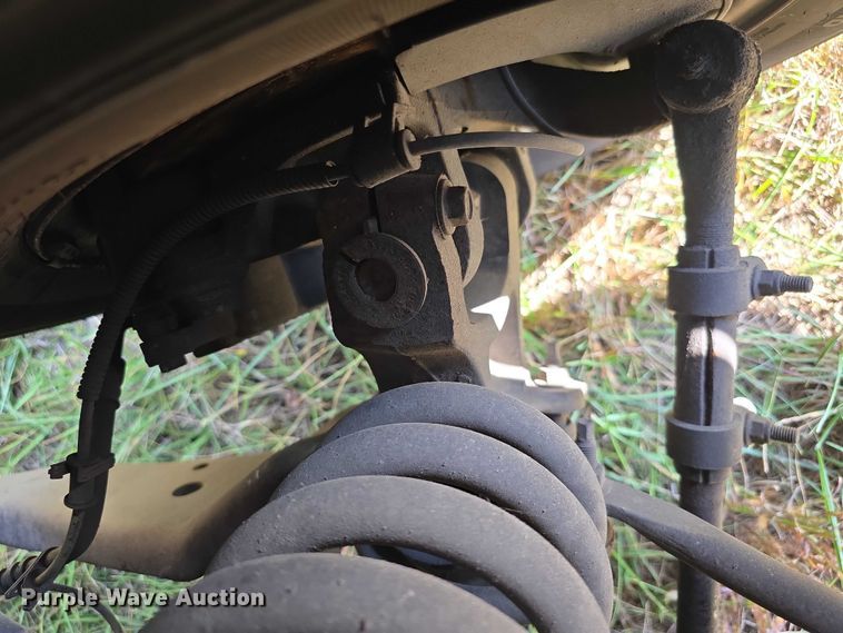 image for item FI0565 2015 Ford E450 ambulance