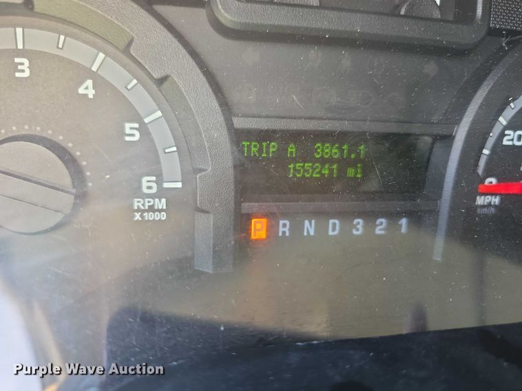 image for item FI0565 2015 Ford E450 ambulance