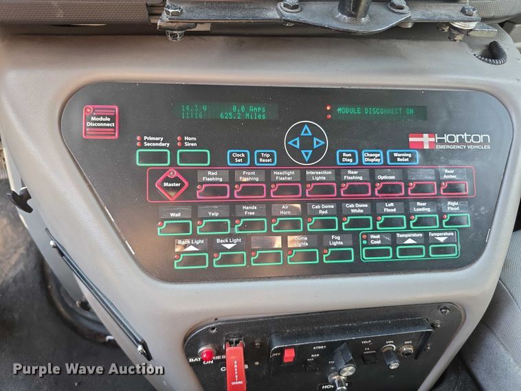 image for item FI0565 2015 Ford E450 ambulance