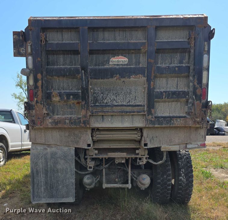 image for item FI0566 2015 Kenworth  T470 dump truck