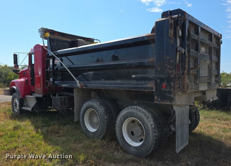 image for item FI0566 2015 Kenworth  T470 dump truck