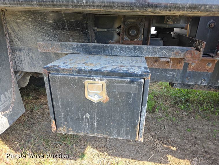 image for item FI0566 2015 Kenworth  T470 dump truck