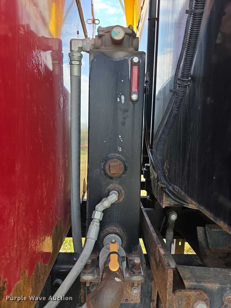 image for item FI0566 2015 Kenworth  T470 dump truck