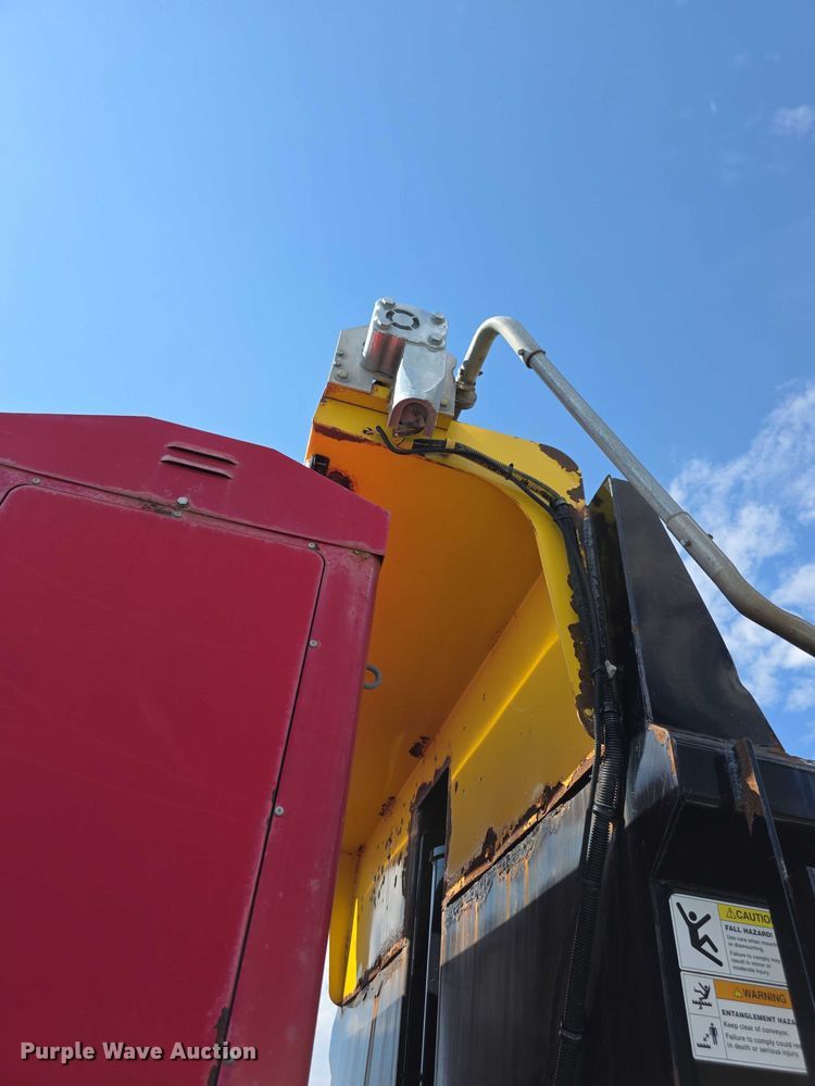 image for item FI0566 2015 Kenworth  T470 dump truck