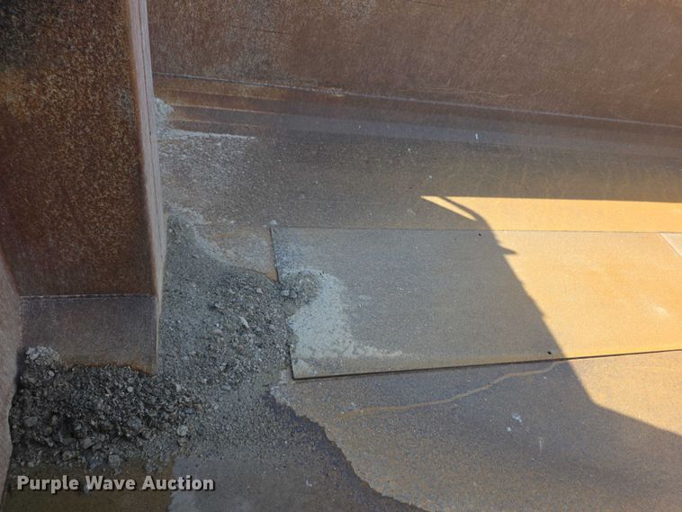 image for item FI0566 2015 Kenworth  T470 dump truck