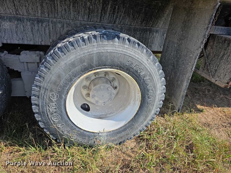 image for item FI0566 2015 Kenworth  T470 dump truck