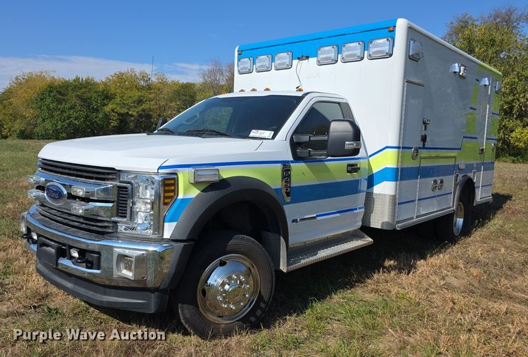 2019 Ford E450 Super Duty Ambulance VIN: 1FDUF4HT8KDA13673 Lot: 999320269