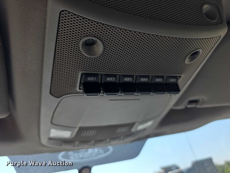 image for item FI0568 2019 Ford E450 Super Duty ambulance