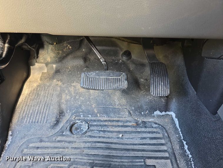 image for item FI0568 2019 Ford E450 Super Duty ambulance