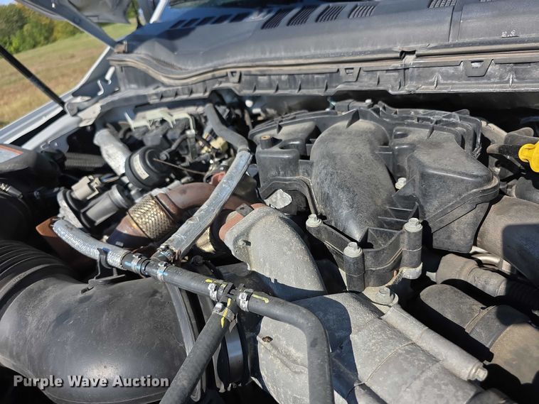 image for item FI0568 2019 Ford E450 Super Duty ambulance