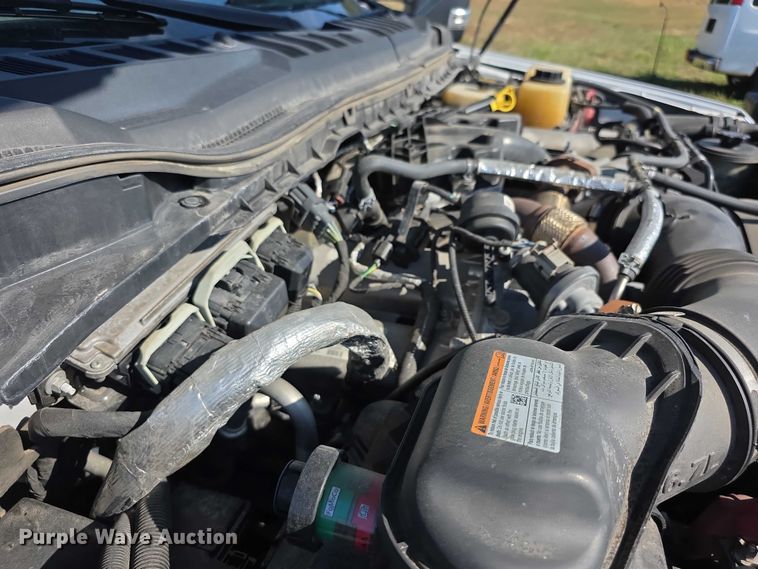 image for item FI0568 2019 Ford E450 Super Duty ambulance