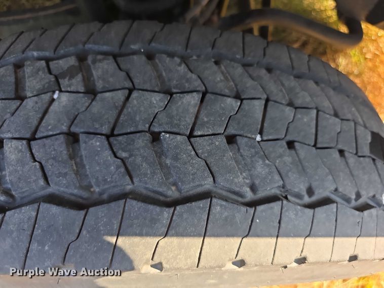 image for item FI0568 2019 Ford E450 Super Duty ambulance