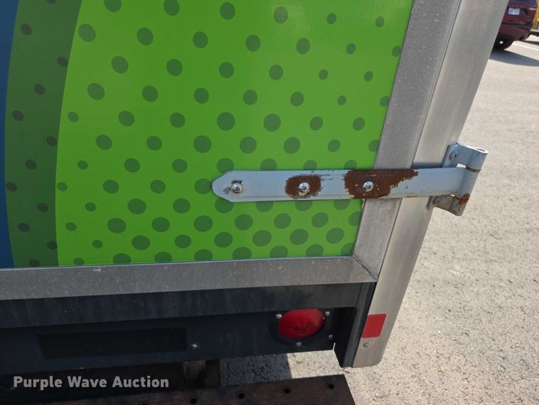 image for item FI0569 2014 Ford E350 Super Duty  delivery van