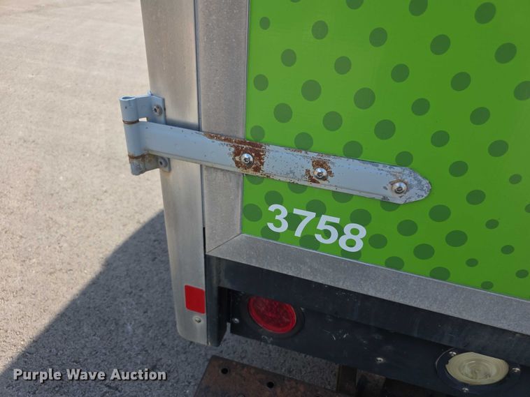 image for item FI0569 2014 Ford E350 Super Duty  delivery van