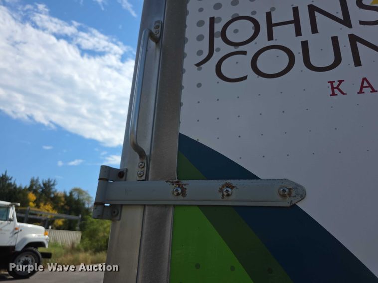 image for item FI0569 2014 Ford E350 Super Duty  delivery van